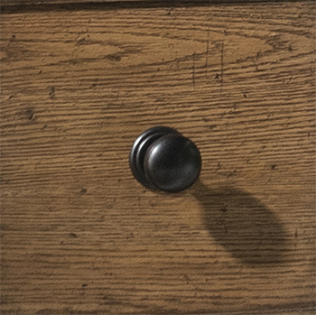 Hardware Option Knob Pulls